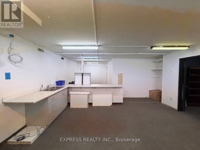 BSMT - 8300 YONGE STREET, Vaughan (Uplands), Ontario, L4J7R3