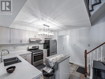 140 - 1292 SHERWOOD MILLS BOULEVARD Mississauga (East Credit) Ontario photo 5