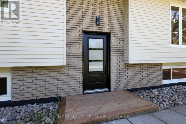 8570 HWY 12, Oro-Medonte, Ontario, L3V0K1