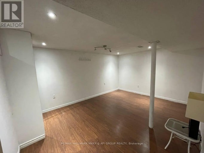 BASEMENT - 715 MOUNTVIEW PLACE, Newmarket (Huron Heights-Leslie Valley), Ontario, L3Y3P8