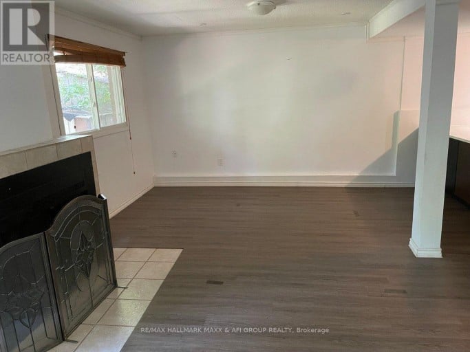 BASEMENT - 715 MOUNTVIEW PLACE, Newmarket (Huron Heights-Leslie Valley), Ontario, L3Y3P8