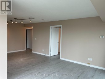 1905 - 8 PARK ROAD Toronto (Rosedale-Moore Park) Ontario photo 5