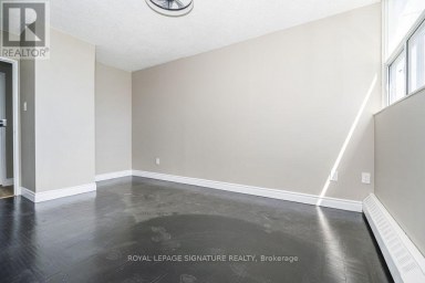 2007 - 4091 SHEPPARD AVENUE E Toronto (Agincourt South-Malvern West) Ontario photo 17