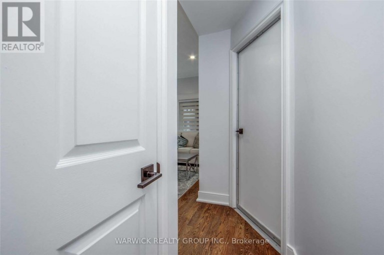 LOWER - 57 BERTMOUNT AVENUE, Toronto (South Riverdale), Ontario, M4M2X8