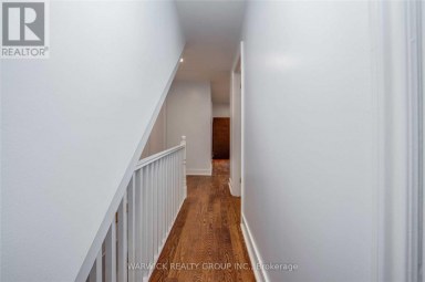 LOWER - 57 BERTMOUNT AVENUE Toronto (South Riverdale) Ontario photo 9
