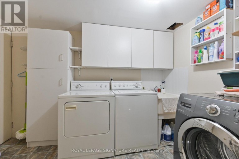 5481 PALMERSTON CRESCENT, Mississauga (Central Erin Mills), Ontario, L5M5Z8