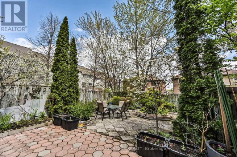 5481 PALMERSTON CRESCENT, Mississauga (Central Erin Mills), Ontario, L5M5Z8