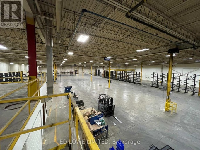BAY 33&40 - 200 FAIRVIEW ROAD, Barrie (400 North), Ontario, L4N8X8