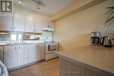 C34 - 300 MILL ROAD Toronto (Markland Wood) Ontario photo 11