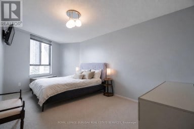 C34 - 300 MILL ROAD Toronto (Markland Wood) Ontario photo 13