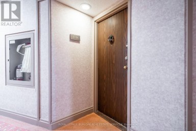C34 - 300 MILL ROAD Toronto (Markland Wood) Ontario photo 2