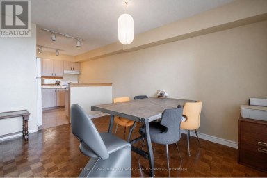 C34 - 300 MILL ROAD Toronto (Markland Wood) Ontario photo 7