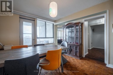 C34 - 300 MILL ROAD Toronto (Markland Wood) Ontario photo 8