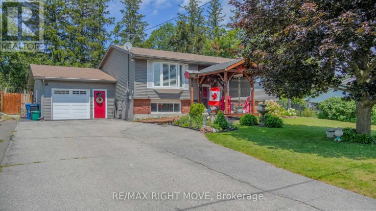424 HOMEWOOD AVENUE, Orillia, Ontario, L3V3K8