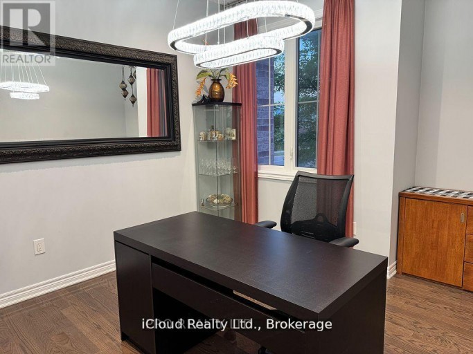 27 TYSONVILLE CIRCLE, Brampton (Northwest Brampton), Ontario, L7A4A6