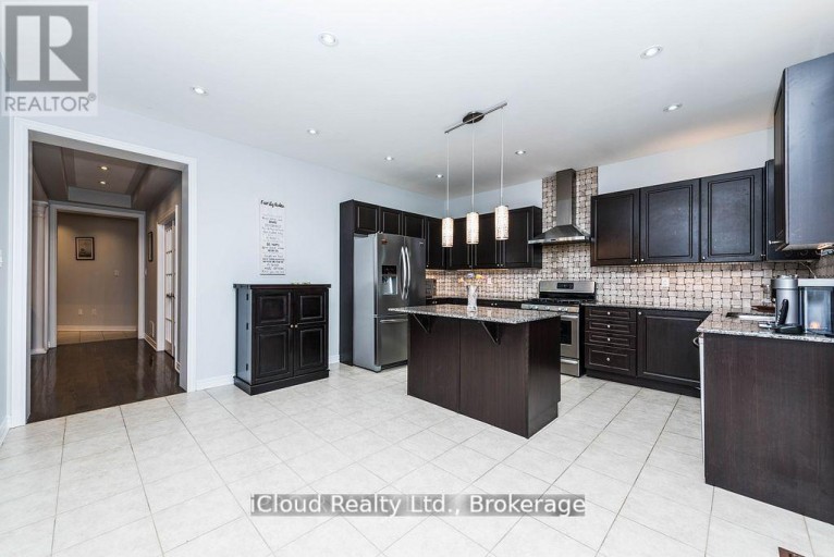 27 TYSONVILLE CIRCLE, Brampton (Northwest Brampton), Ontario, L7A4A6