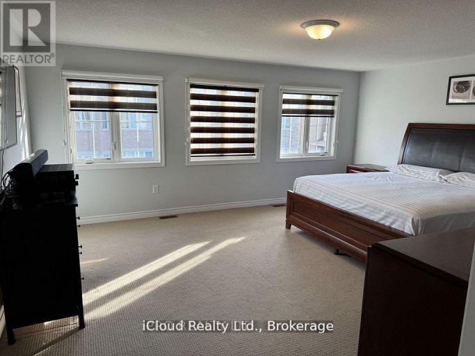 27 TYSONVILLE CIRCLE, Brampton (Northwest Brampton), Ontario, L7A4A6