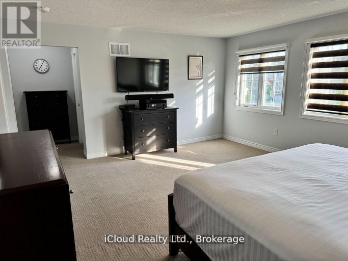 27 TYSONVILLE CIRCLE, Brampton (Northwest Brampton), Ontario, L7A4A6