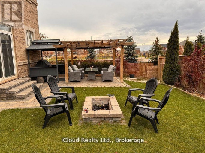 27 TYSONVILLE CIRCLE, Brampton (Northwest Brampton), Ontario, L7A4A6