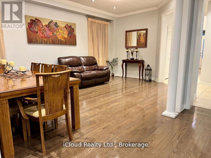 27 TYSONVILLE CIRCLE, Brampton (Northwest Brampton), Ontario, L7A4A6