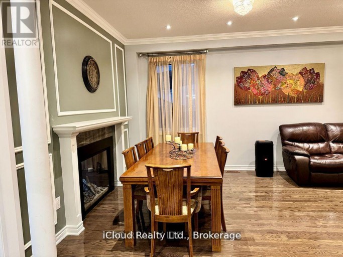 27 TYSONVILLE CIRCLE, Brampton (Northwest Brampton), Ontario, L7A4A6