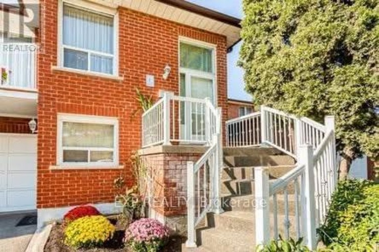 UPPER - 4308 CURIA CRESCENT, Mississauga (Rathwood), Ontario, L4Z2X4