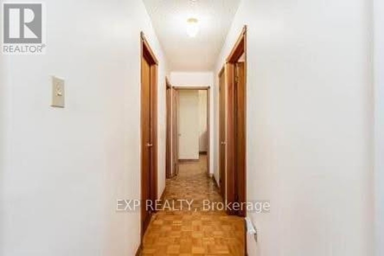 UPPER - 4308 CURIA CRESCENT, Mississauga (Rathwood), Ontario, L4Z2X4