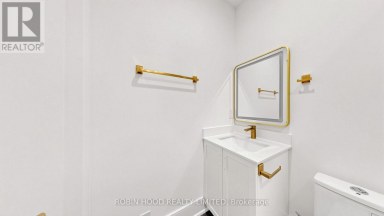 3 - 24 CALLENDER STREET Toronto (Waterfront Communities) Ontario photo 21