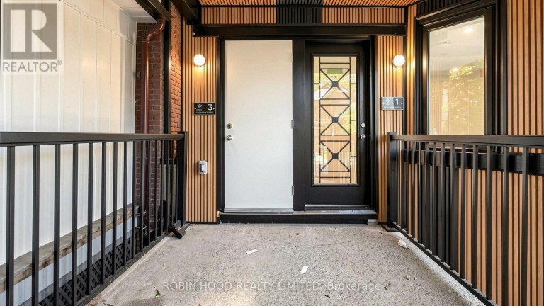 3 - 24 CALLENDER STREET, Toronto (Waterfront Communities), Ontario, M6R2H3