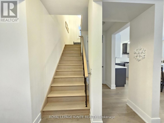 48 DUXBURY ROAD, Brampton (Sandringham-Wellington North), Ontario, L6R4E3