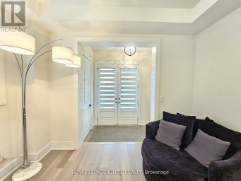48 DUXBURY ROAD Brampton (Sandringham-Wellington North) Ontario photo 2