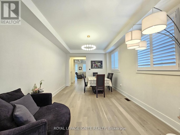 48 DUXBURY ROAD, Brampton (Sandringham-Wellington North), Ontario, L6R4E3