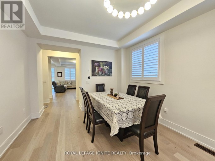 48 DUXBURY ROAD, Brampton (Sandringham-Wellington North), Ontario, L6R4E3