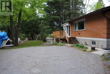 15 BROOK ROAD Kawartha Lakes (Somerville) Ontario photo 2