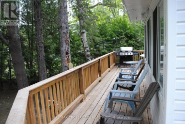 15 BROOK ROAD Kawartha Lakes (Somerville) Ontario photo 4