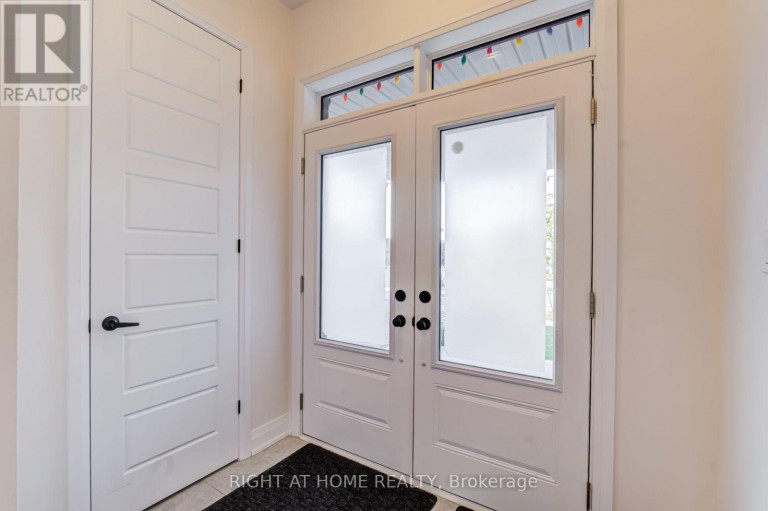 70 WESTLAKE CRESCENT, Bradford West Gwillimbury (Bradford), Ontario, L3Z4K4