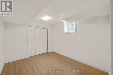 BSMT - 2900 TRADEWIND DRIVE Mississauga (Meadowvale) Ontario photo 12