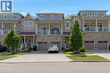 397 WESTWOOD Drive Unit# B Kitchener Ontario photo 1