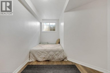 397 WESTWOOD Drive Unit# B Kitchener Ontario photo 27