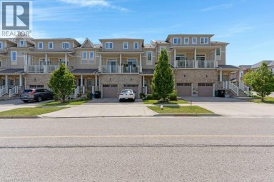 397 WESTWOOD Drive Unit# B Kitchener Ontario photo 3