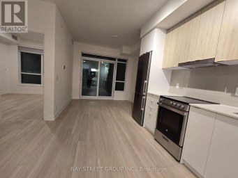 1806B - 50 UPPER MALL WAY Vaughan (Brownridge) Ontario photo 6