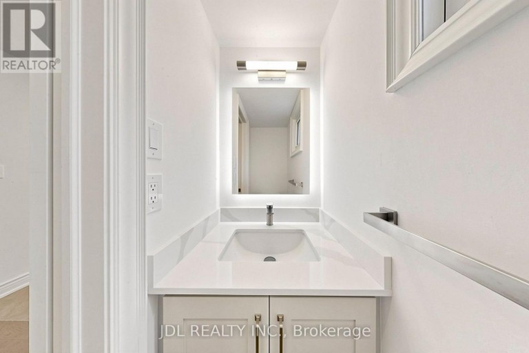 129 APPLEBY CRESCENT, Markham (Milliken Mills West), Ontario, L3R4L1