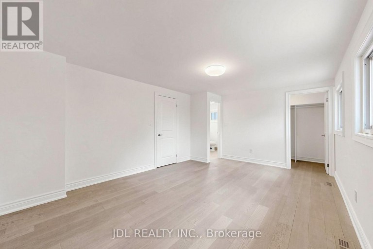 129 APPLEBY CRESCENT, Markham (Milliken Mills West), Ontario, L3R4L1