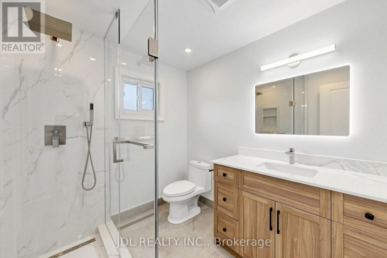 129 APPLEBY CRESCENT, Markham (Milliken Mills West), Ontario, L3R4L1
