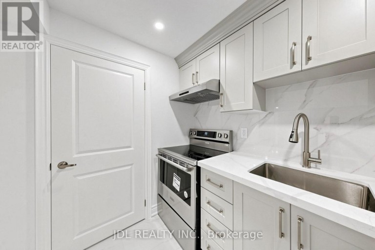129 APPLEBY CRESCENT, Markham (Milliken Mills West), Ontario, L3R4L1
