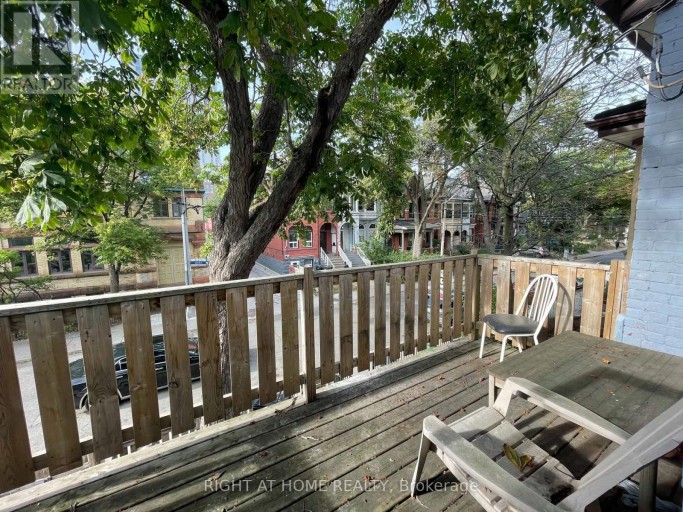 2 - 71 CECIL STREET, Toronto (Kensington-Chinatown), Ontario, M5T1N5