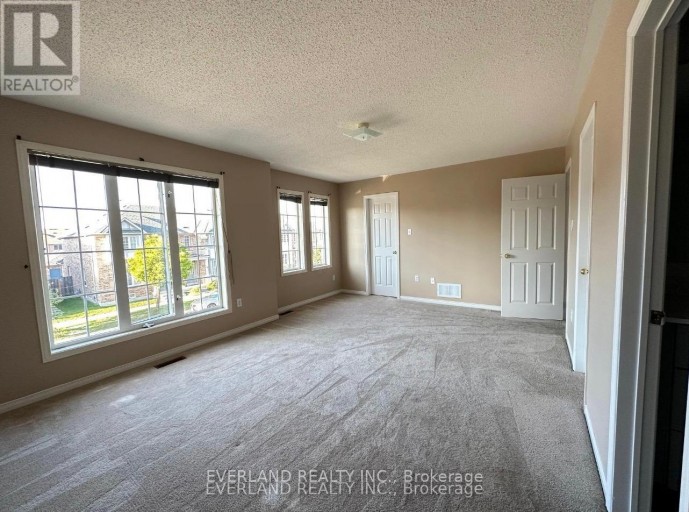 7 BASSETT AVENUE, Richmond Hill (Langstaff), Ontario, L4B4M8