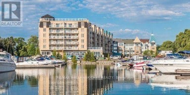 6412/14 - 9 HARBOUR STREET E Collingwood Ontario photo 1