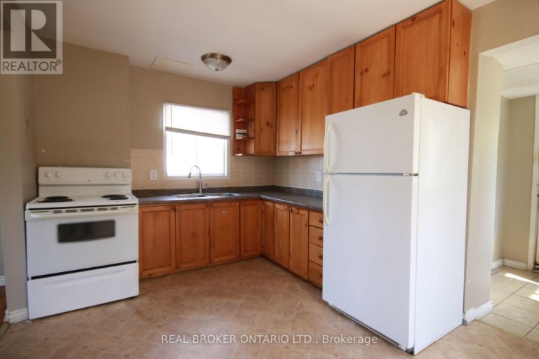236 MOUNTAIN STREET, Greater Sudbury (Sudbury), Ontario, P3B2T7