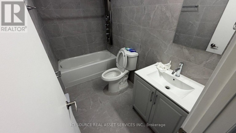 6 - 2 QUEEN STREET S, New Tecumseth (Tottenham), Ontario, L0G1W0